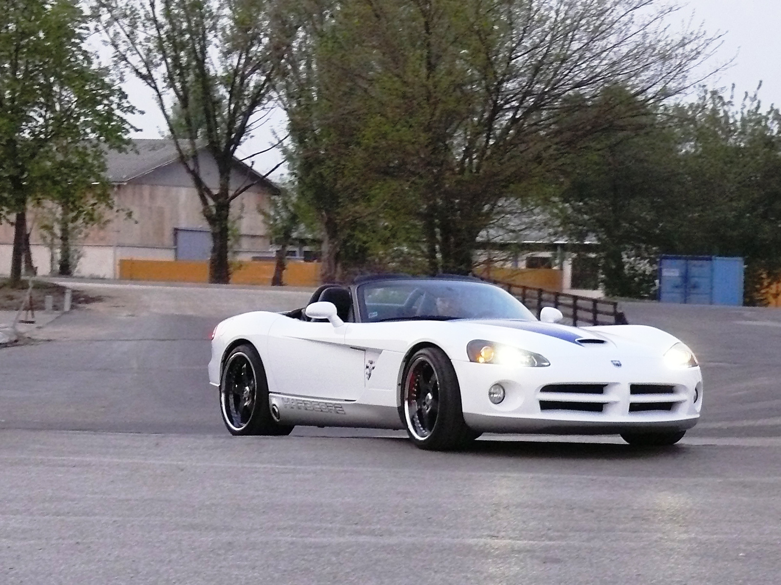 Dodge Viper SRT-10