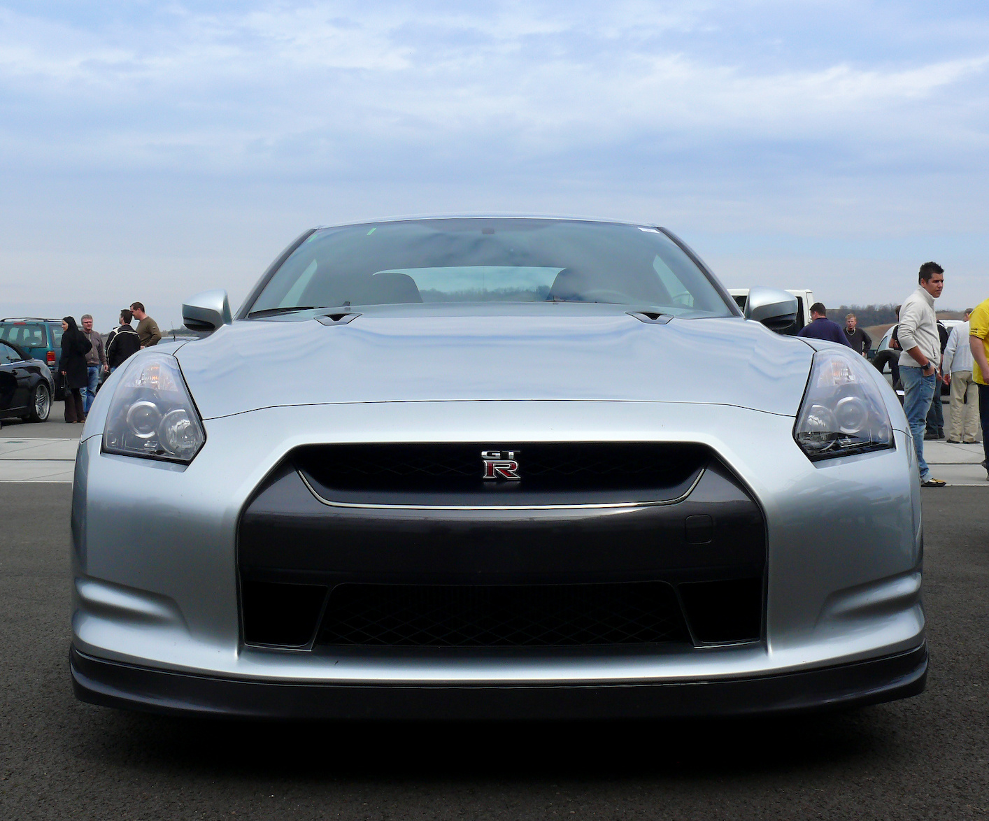 Nissan GT-R