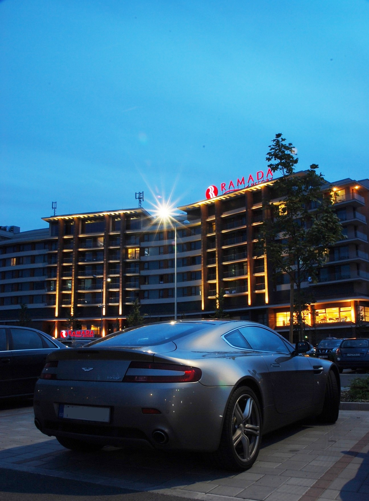 Aston Martin V8 Vantage