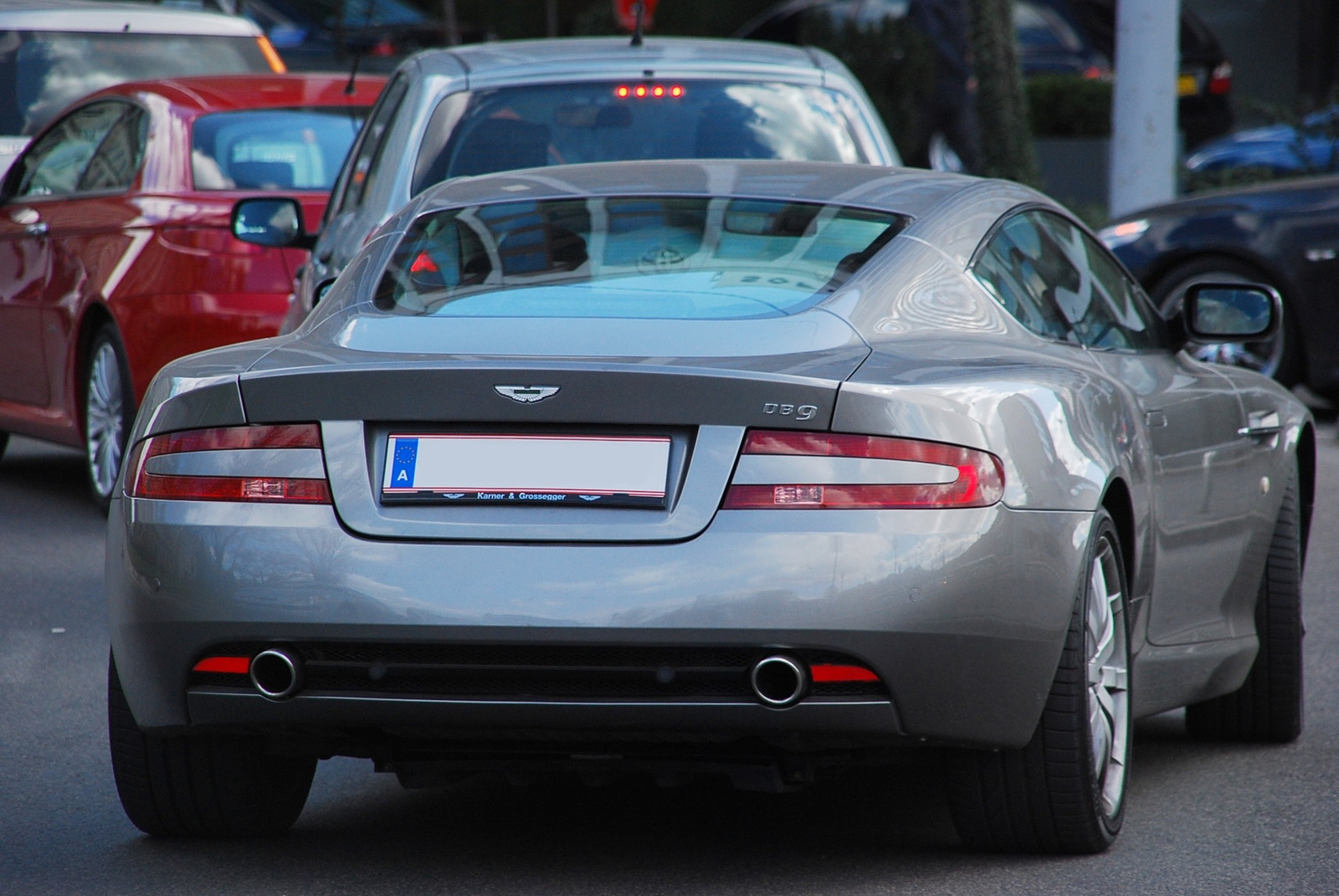 Aston Martin DB9