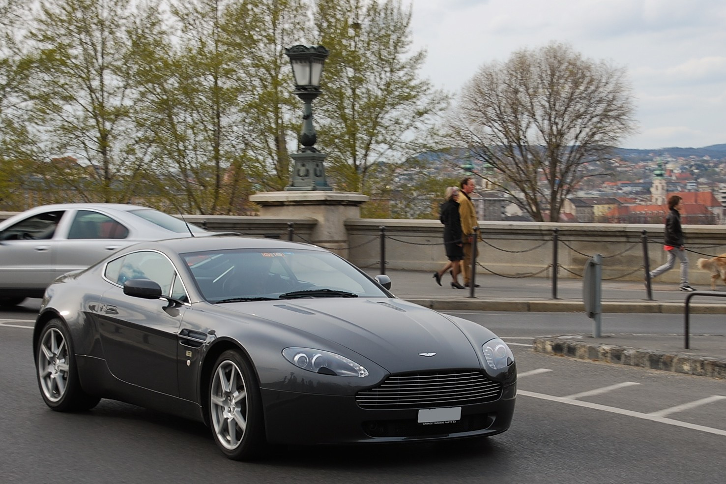 Aston Martin V8 Vantage