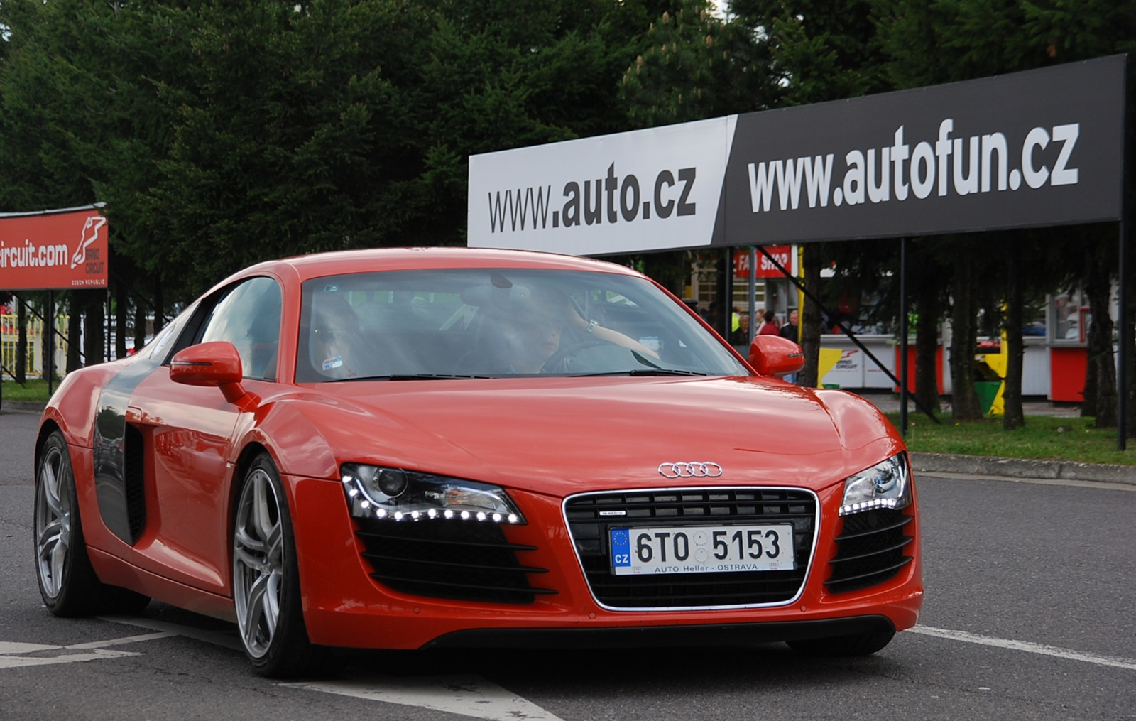 Audi R8 - Ford Eagle SS