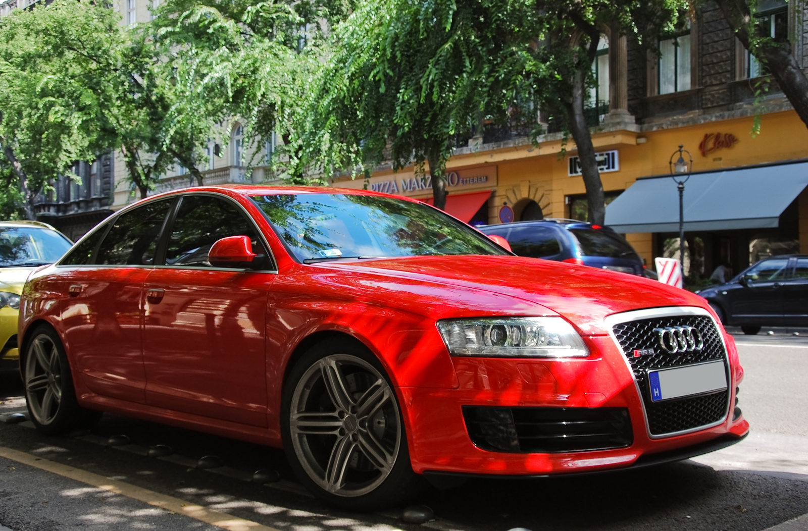 Audi RS6 Sedan