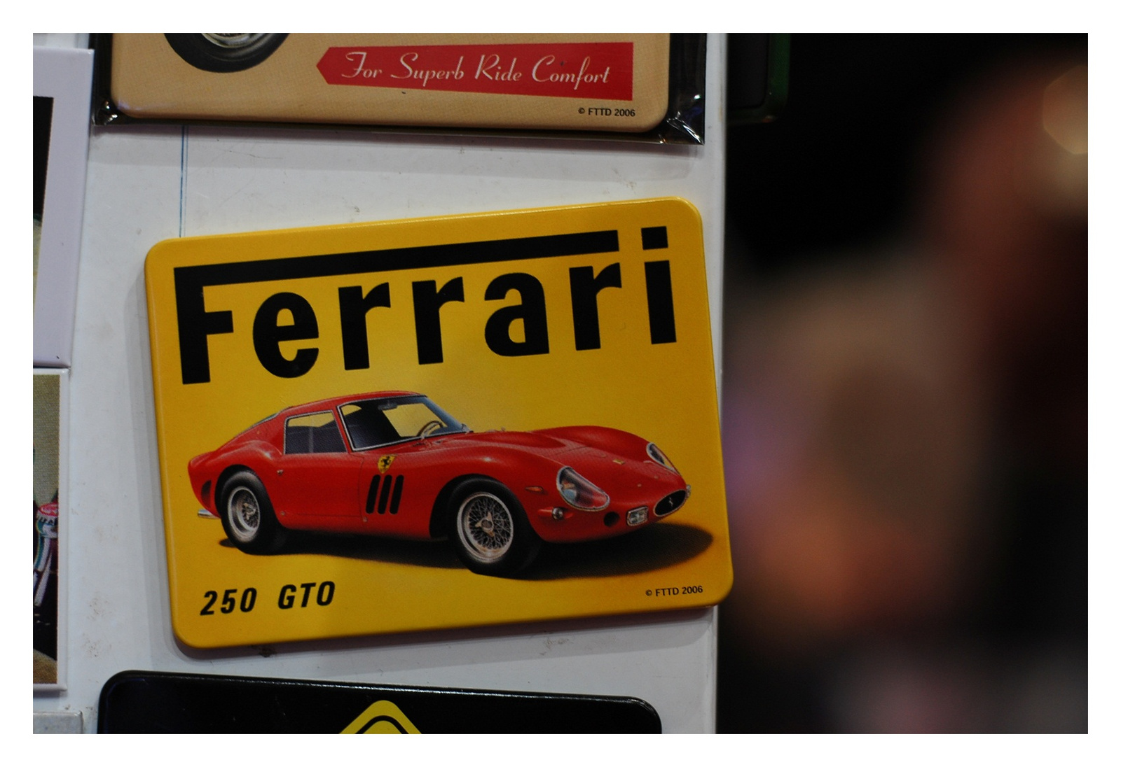 Ferrari hűtőmágnes