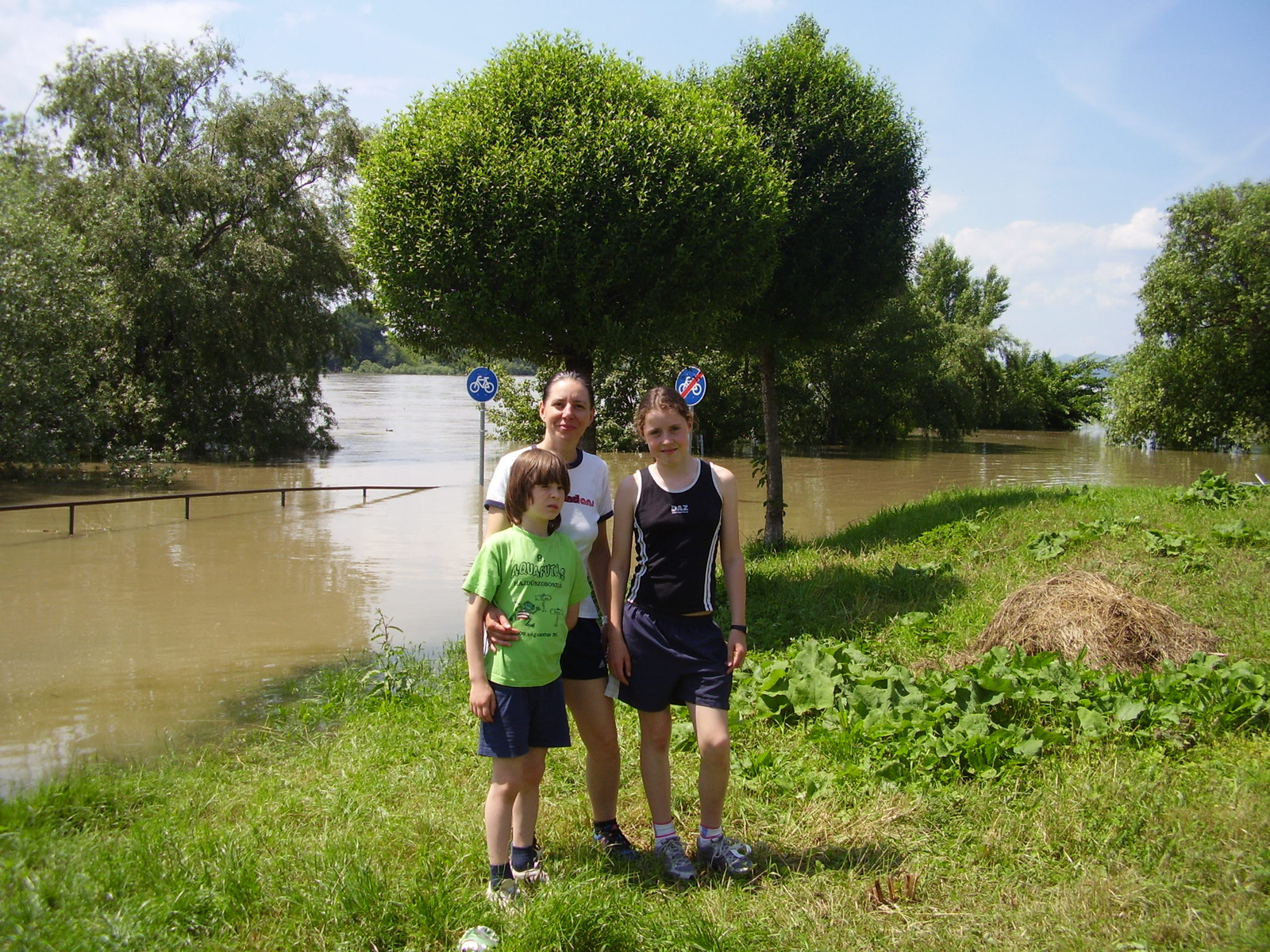 2010.06.06.Vác Futavác 032