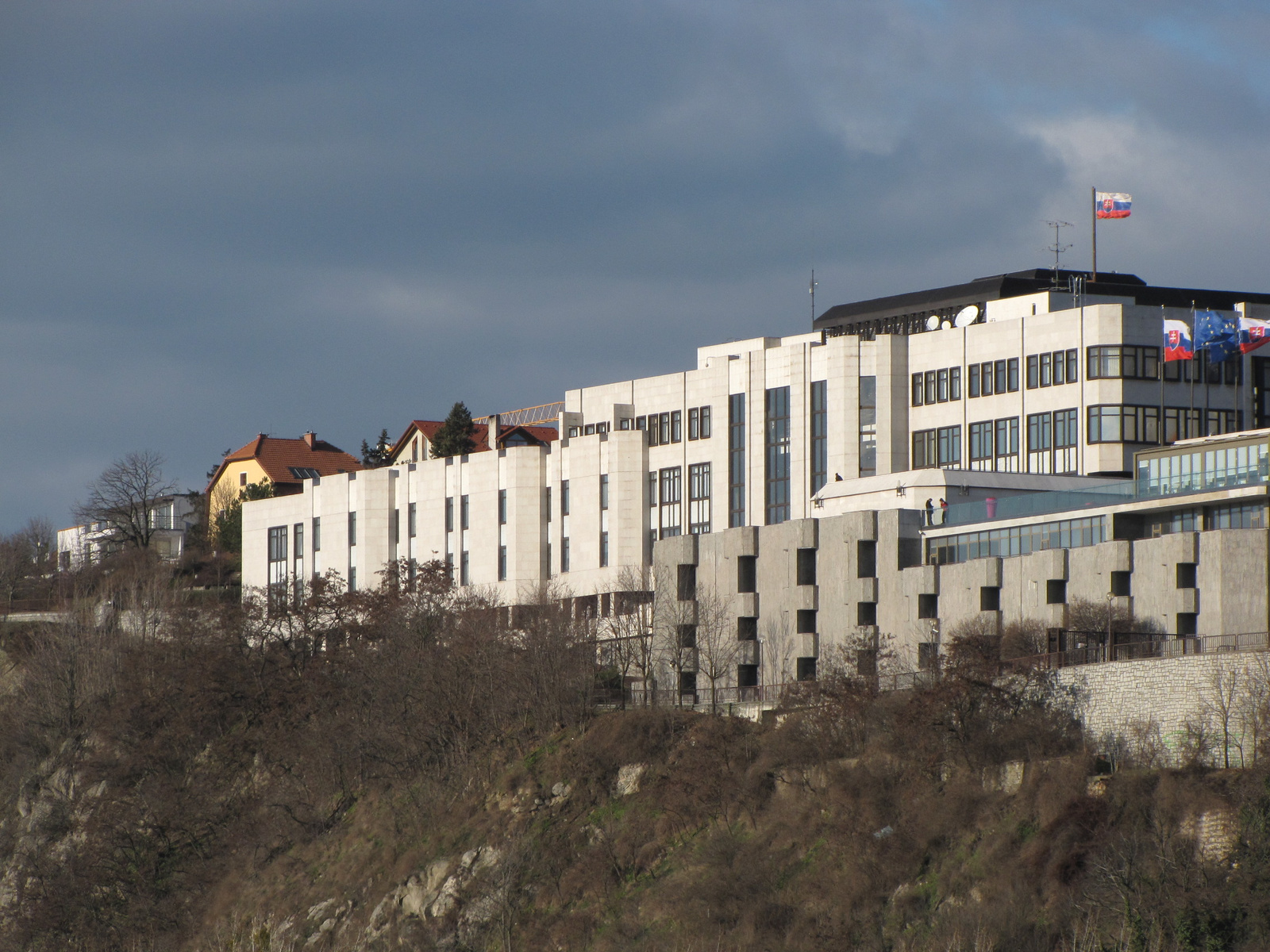 Szlovákia, Pozsony, a Parlament, SzG3