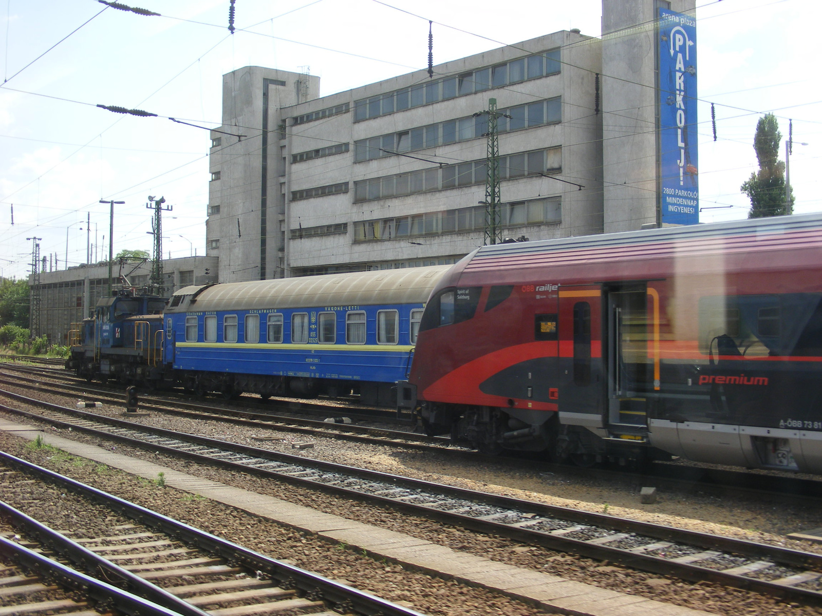 Railjet és Tisza nemz.gyors