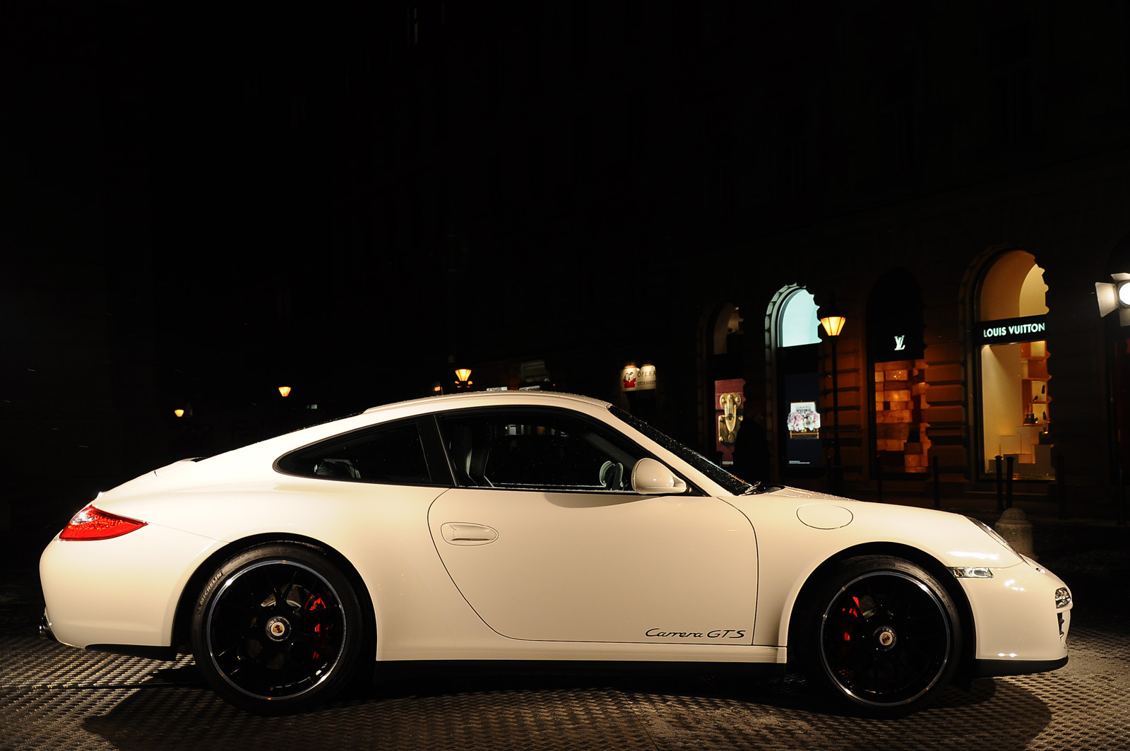 Porsche 911 Carrera GTS