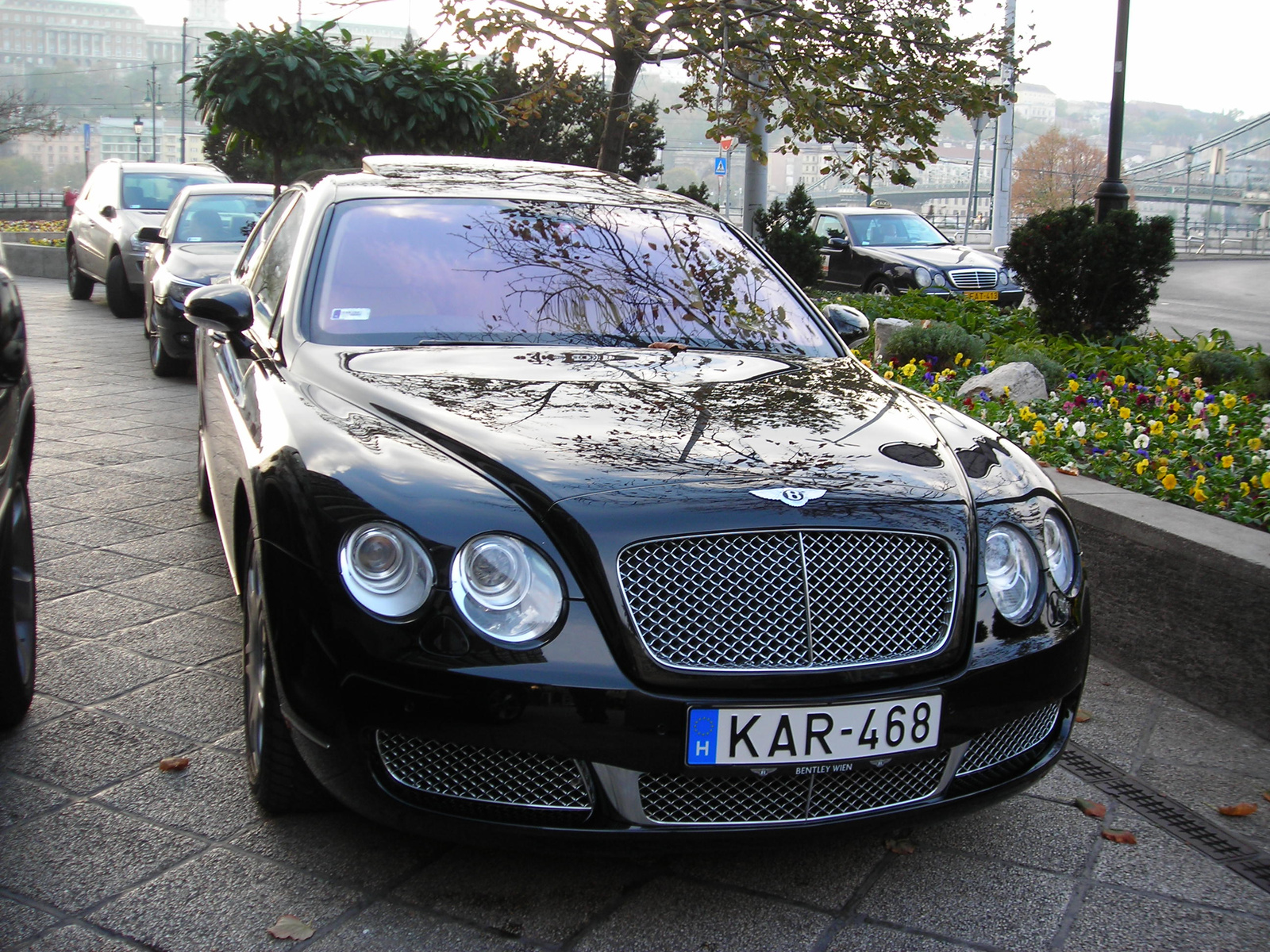 Bentley Continental Flying Spur