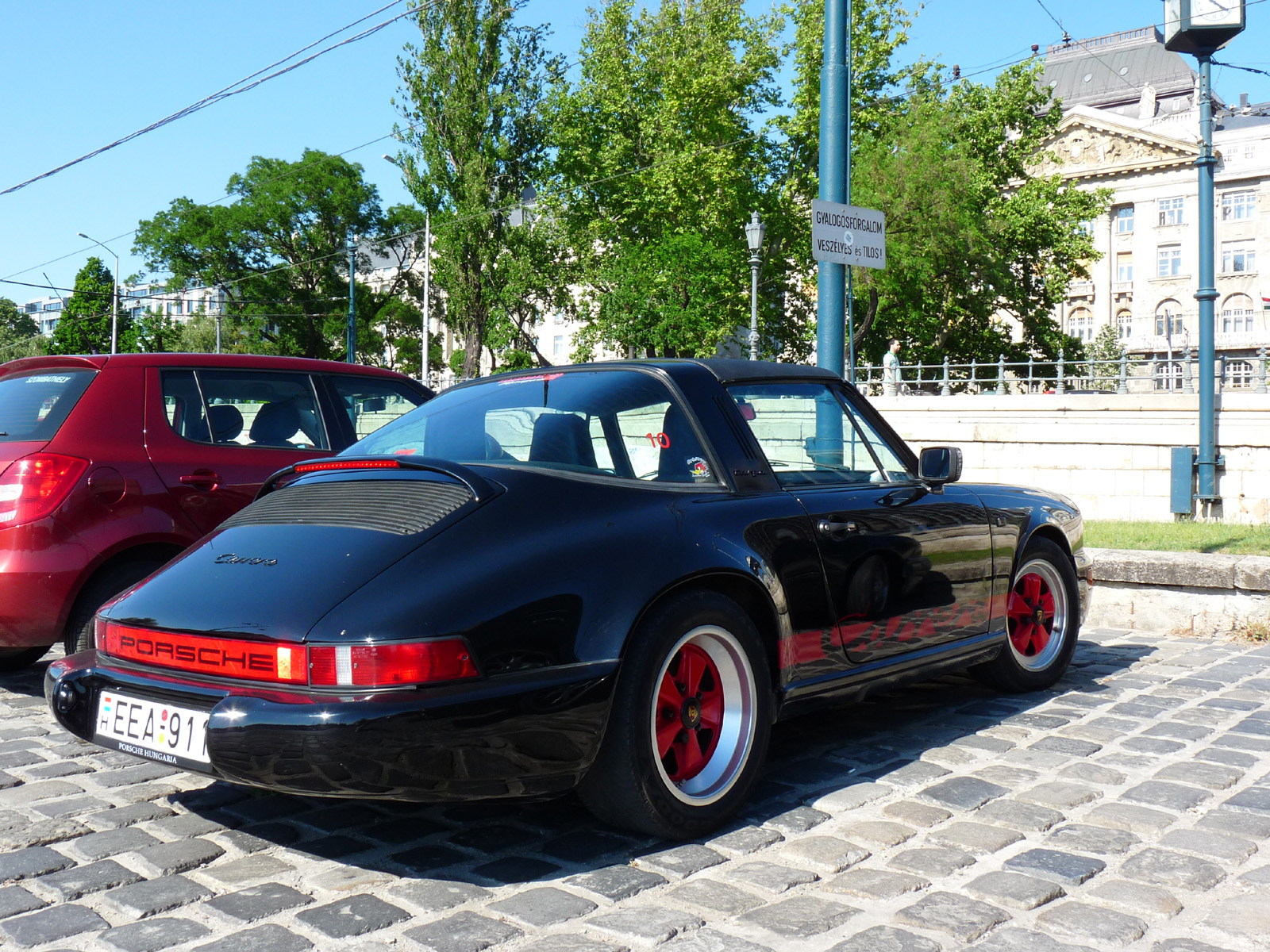 Porsche 911 Targa