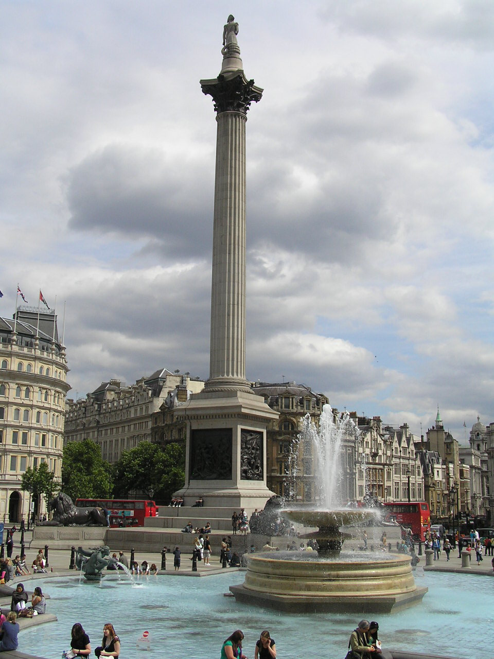 London 173 Trafalgar tér