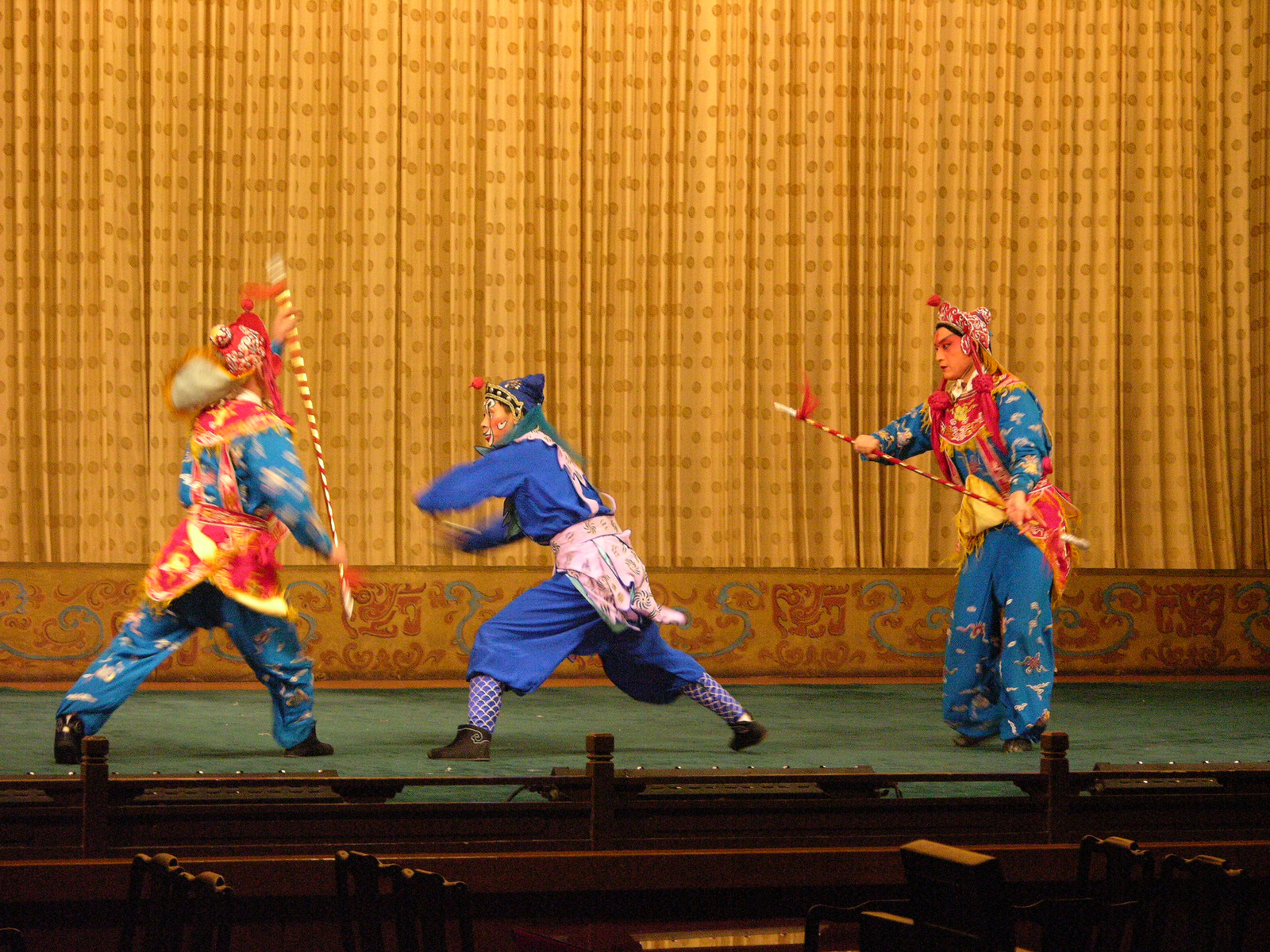 Pekingi opera. Ezüstlopás.