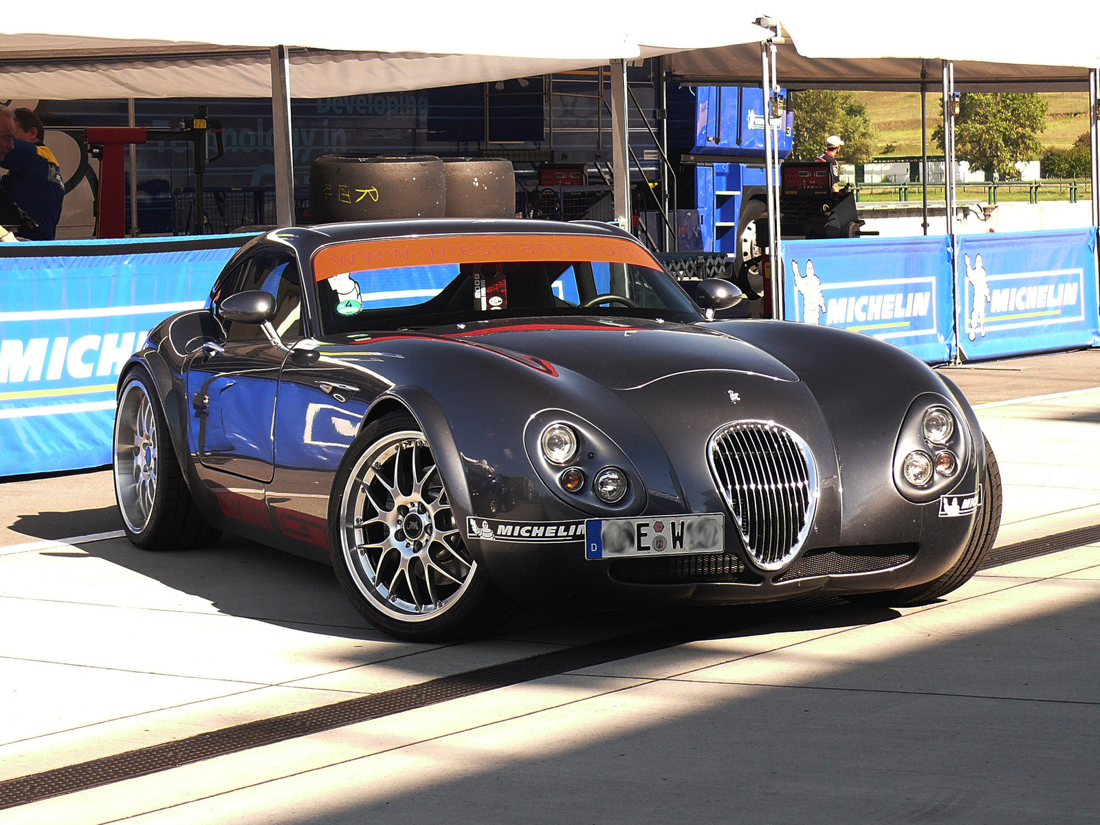 Wiesmann MF4