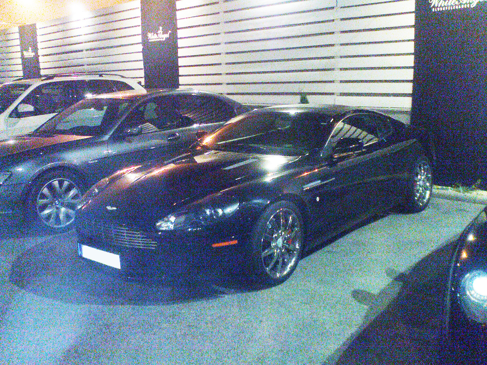 Aston Martin DB9