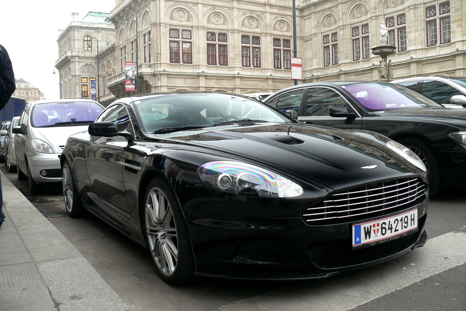 Aston Martin DBS