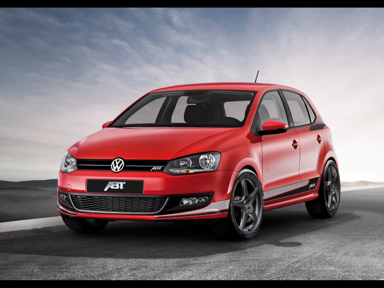 2010-Abt-Volkswagen-Polo-Front-Angle-1280x960