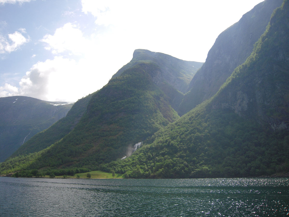 Naeroyfjord