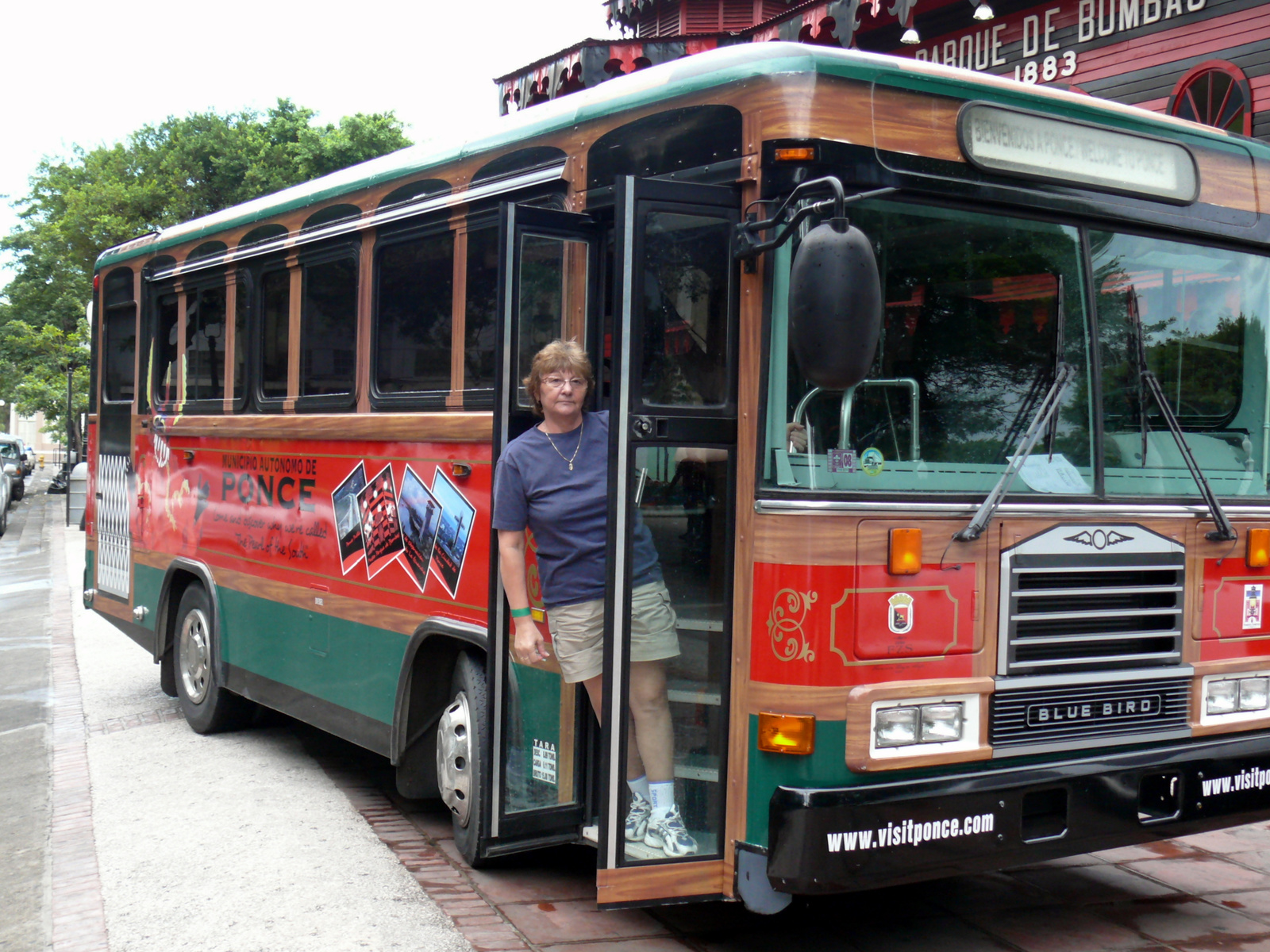 Ponce városnéző busza