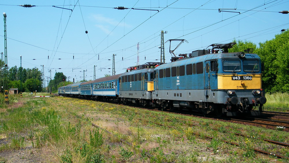 V43 1366, Hort-Csány, 2011.05.22