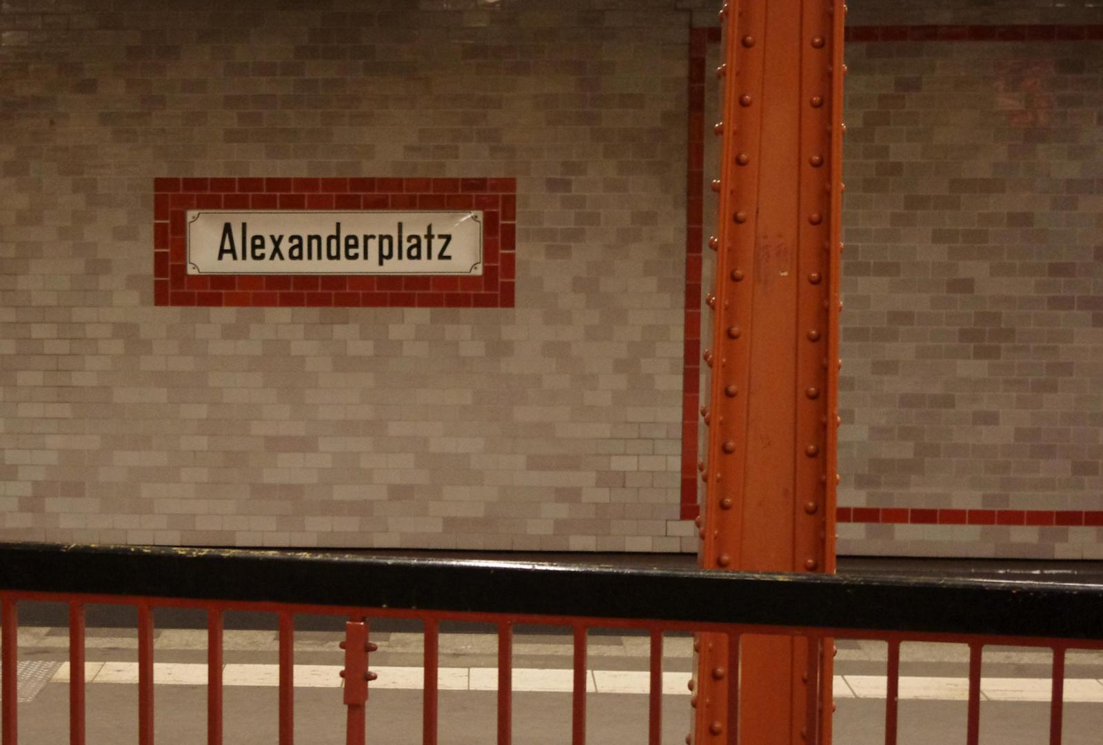 Alexanderplatz megálló