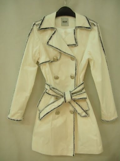 90714C-29 MOSCHINO WHITE COTTON DUSTCOAT SIZE 36 38 40 PRICE USD