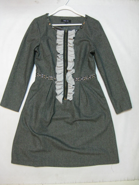 91012A-28   ANNA SUI GREY WOOL DRESS SIZE 2 4 6 PRICE USD42