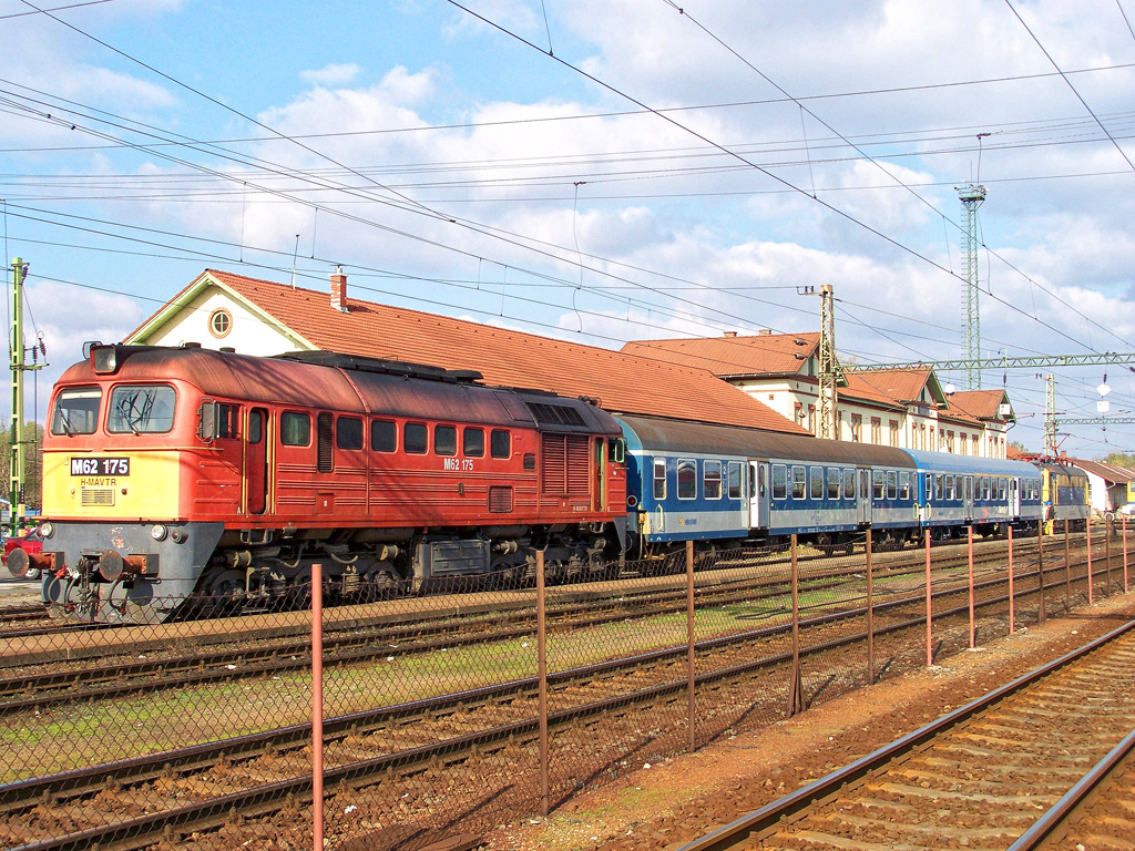 M62 - 175 Dombóvár (2010.10.27)02.