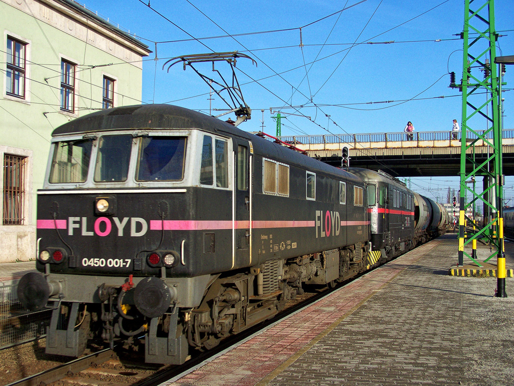 450 001 - 7 Győr (2010.12.23).