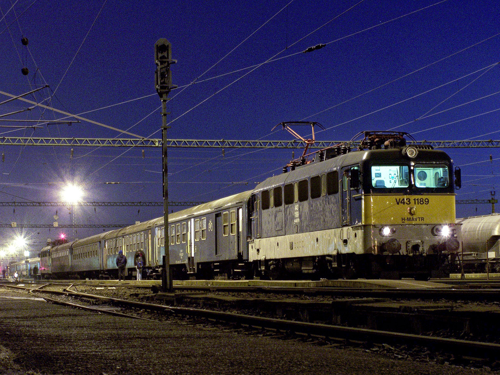 V43 - 1189 Dombóvár (2011.02.09).