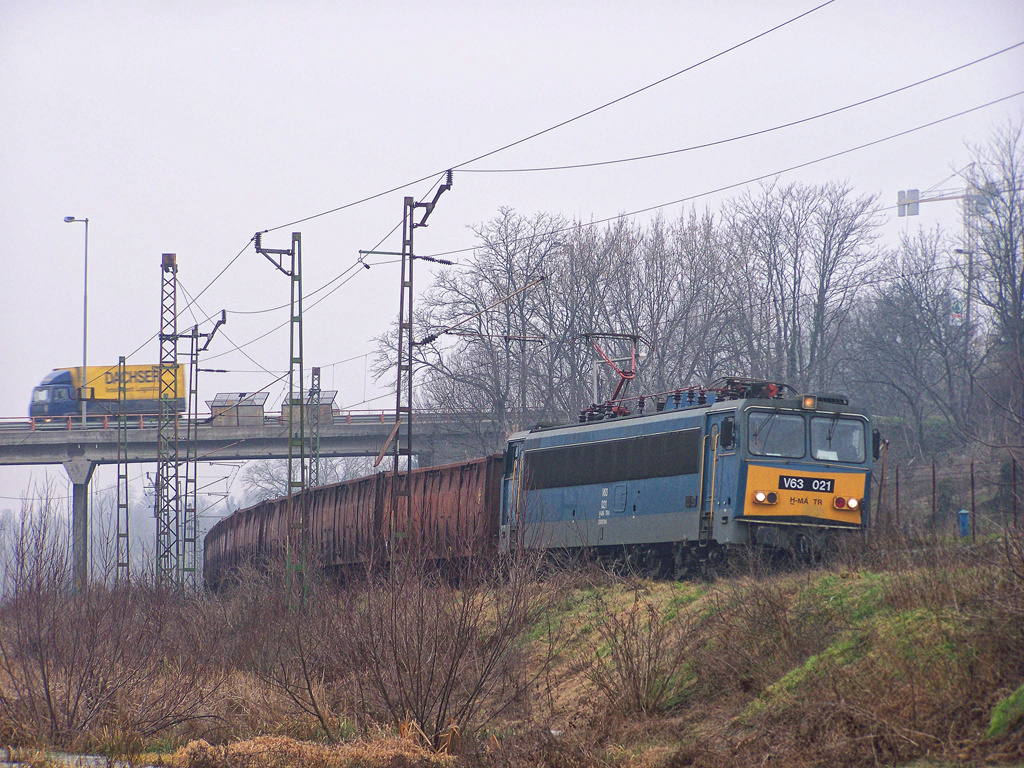 V63 - 021 Dombóvár (2011.01.11).