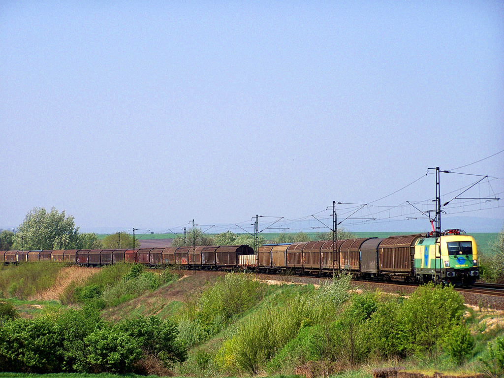 1047 501 - 0 Biatorbágy (2011.04.23)01