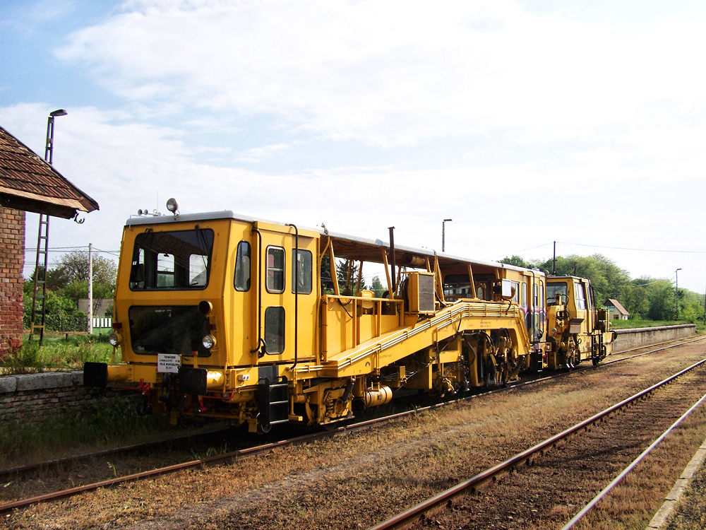 AG - 862 Máza - Szászvár (2011.04.30).