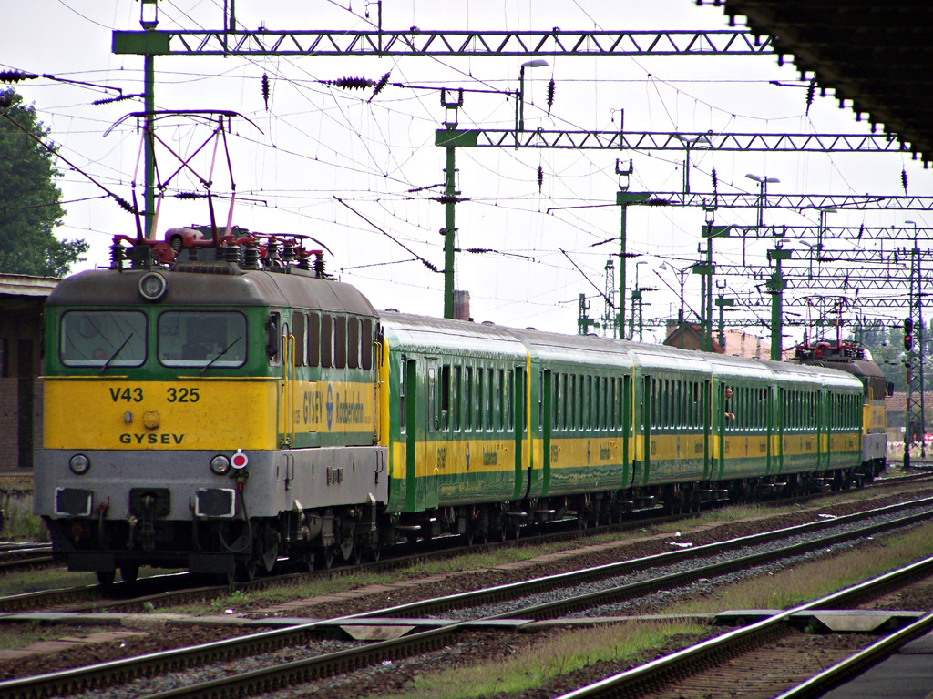 V43 - 325 Sopron (2011.07.27)