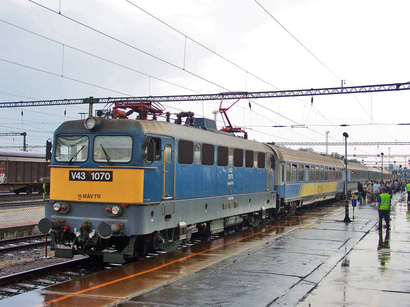 V43 - 1070 Dombóvár (2009.09.14).