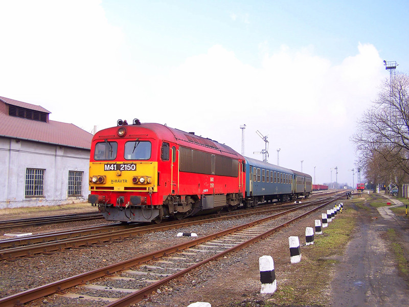 M41 - 2150 Bátaszék (2009.02.25).