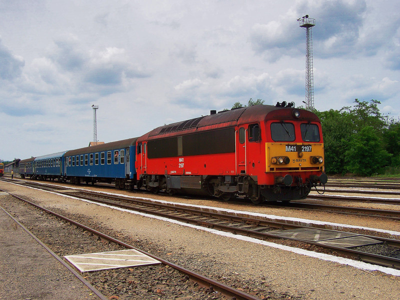 M41 - 2197 Bátaszék (2009.06.11).