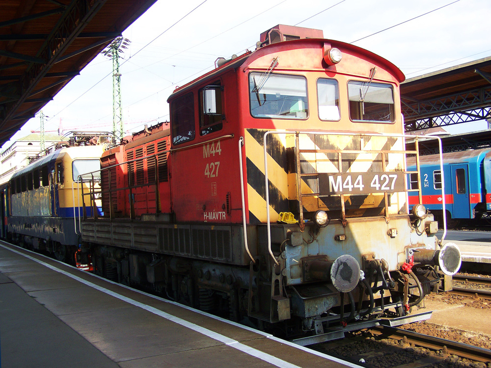 M44 - 427 BP Keleti (2009.08.18)02