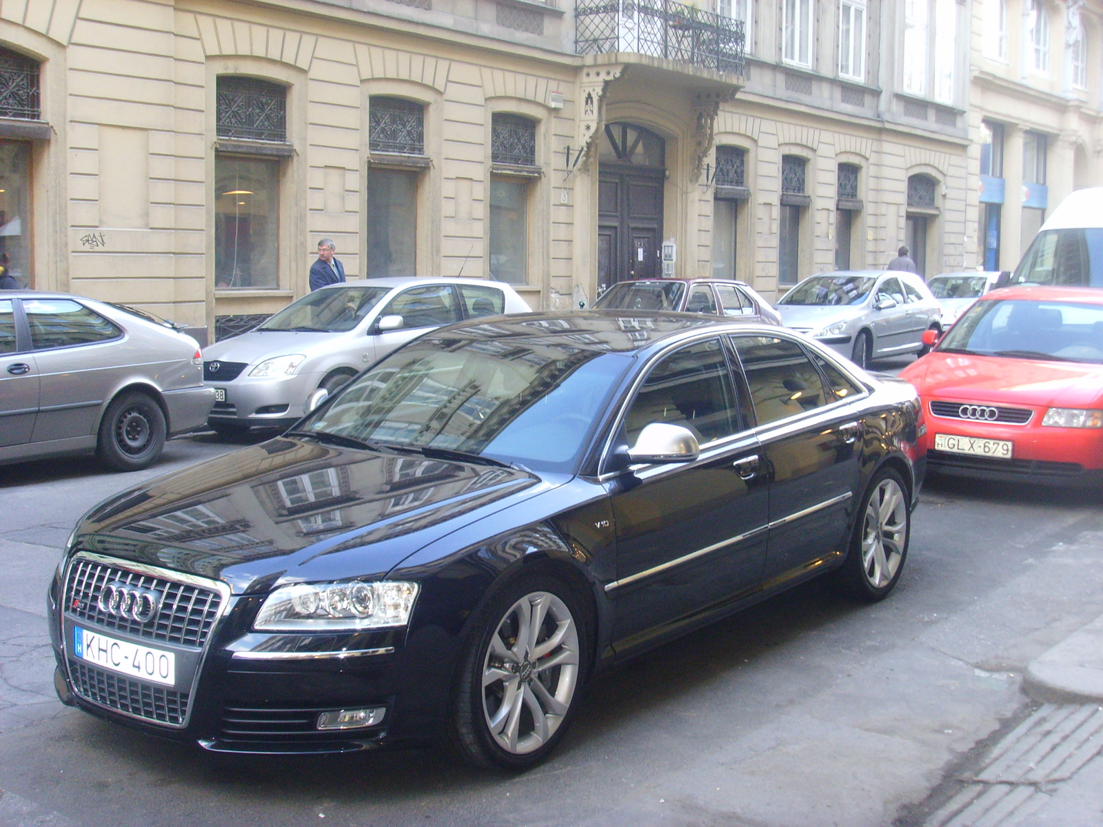 AUDI S8