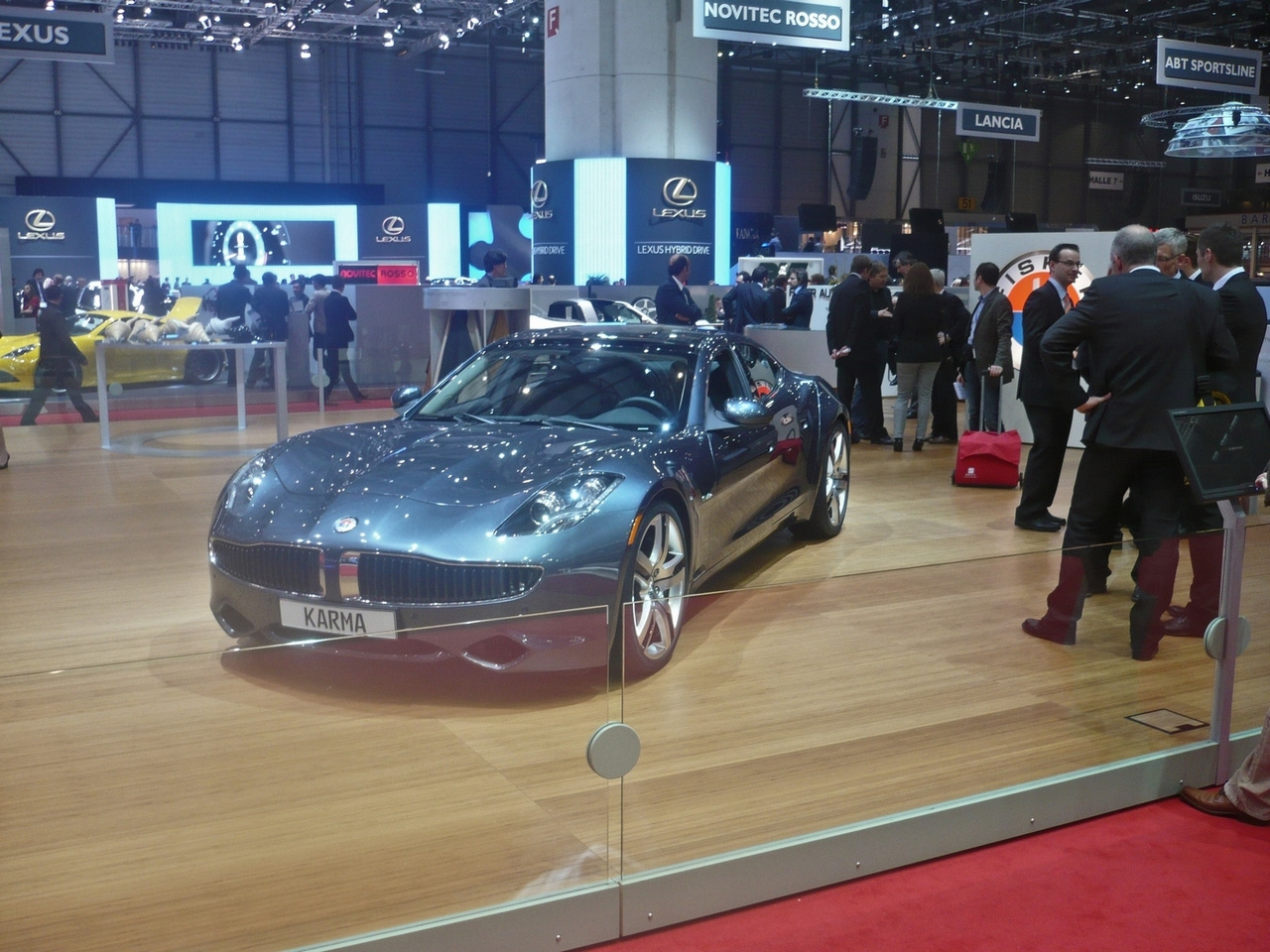 2011 03 GENF-AUTOSALON 525