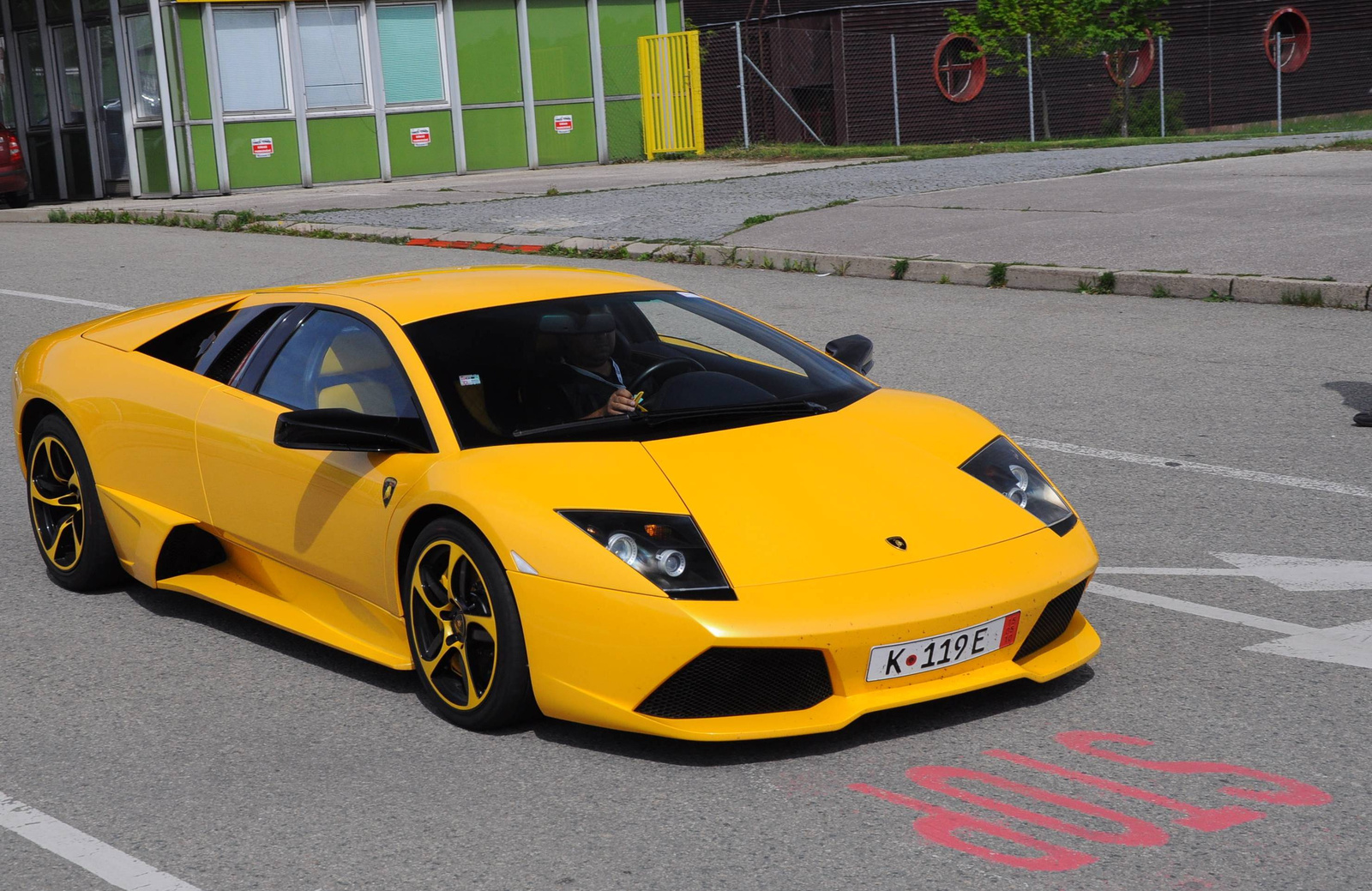 Lamborghini Murciélao LP640