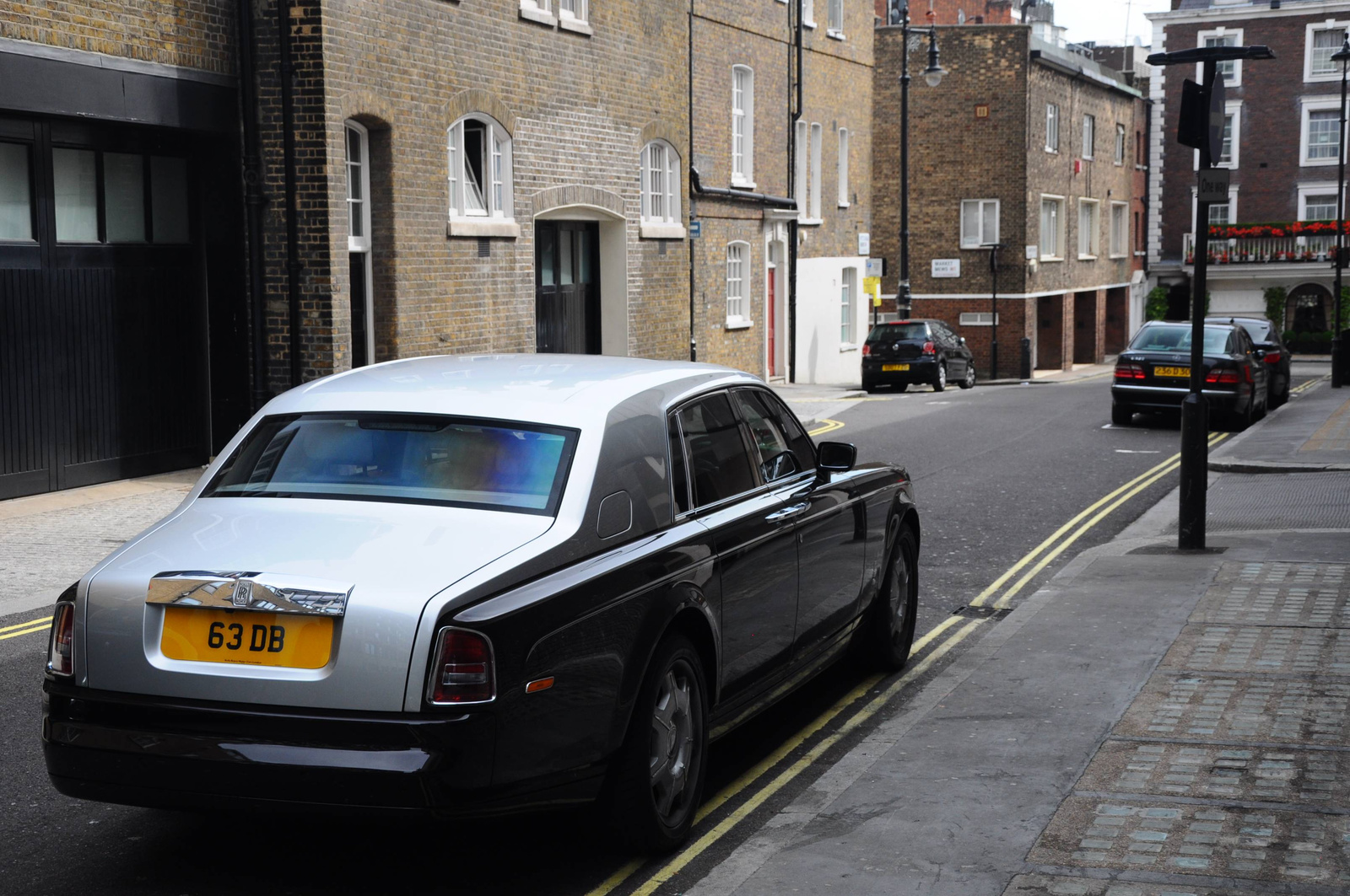 Rolls-Royce Phantom