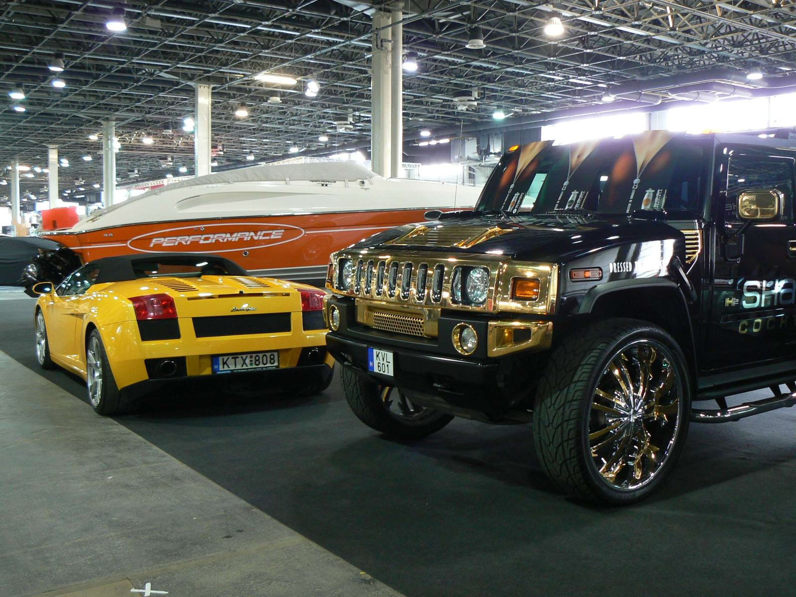 Lamborghini Gallardo Spyder & Hummer H2 28"