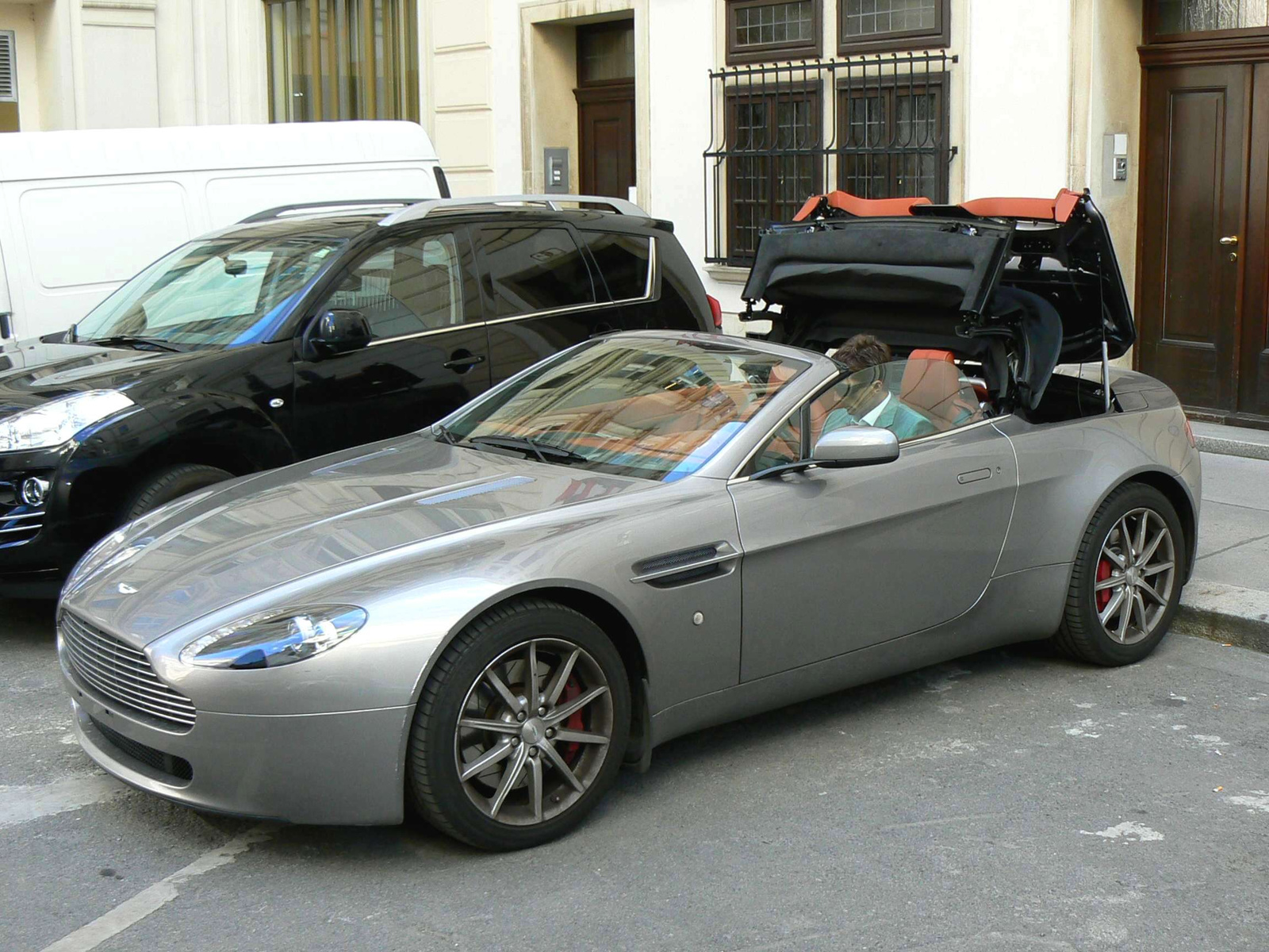 Aston Martin Vantage Roadster