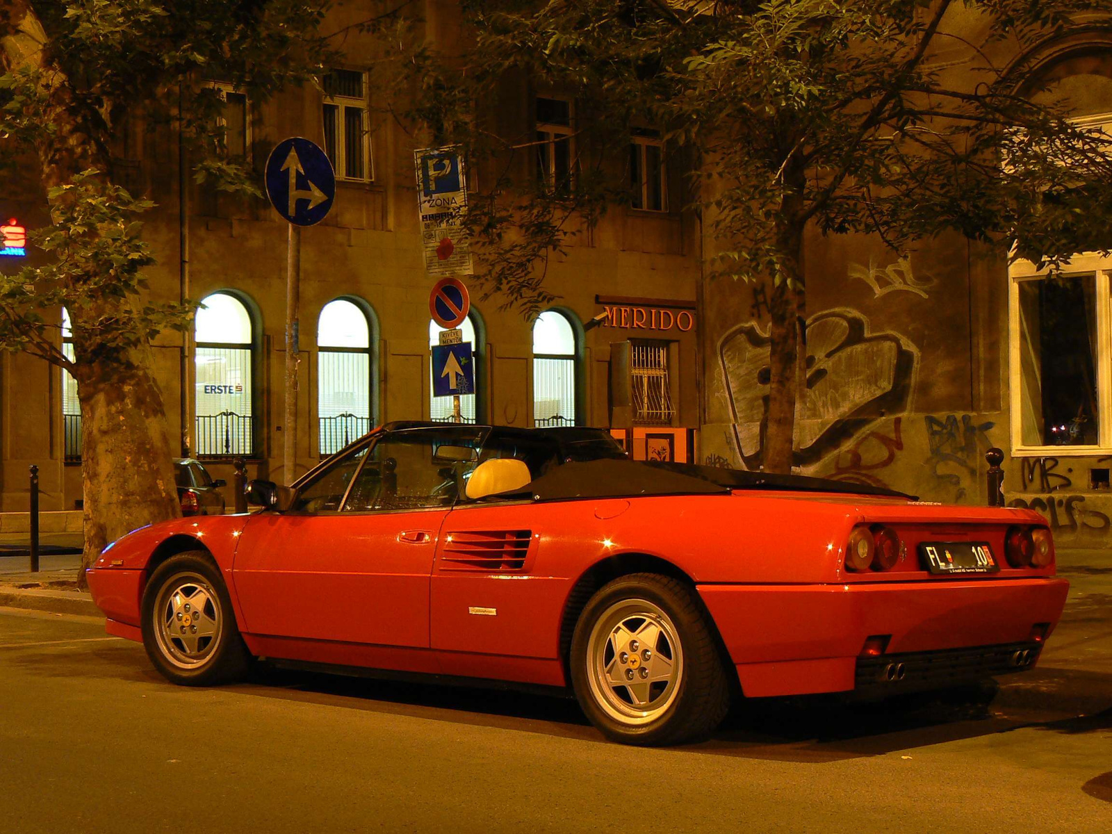 Ferrari Mondial 009