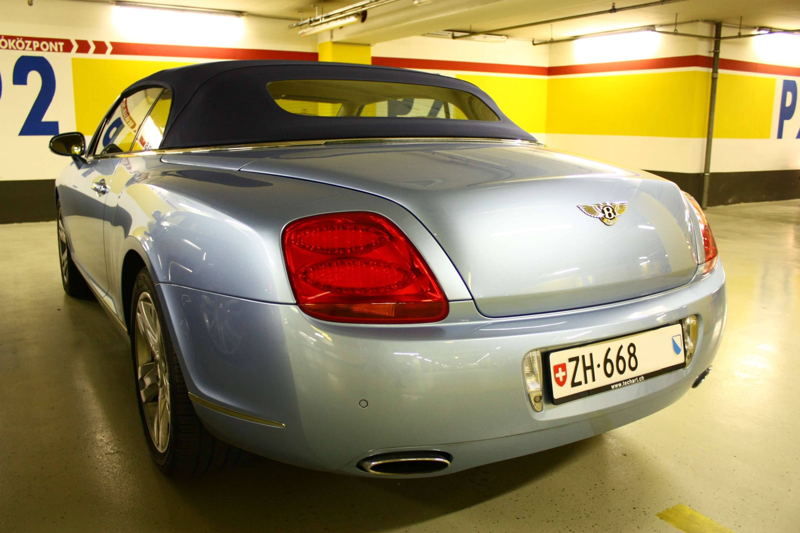 Bentley Continental GTC 037