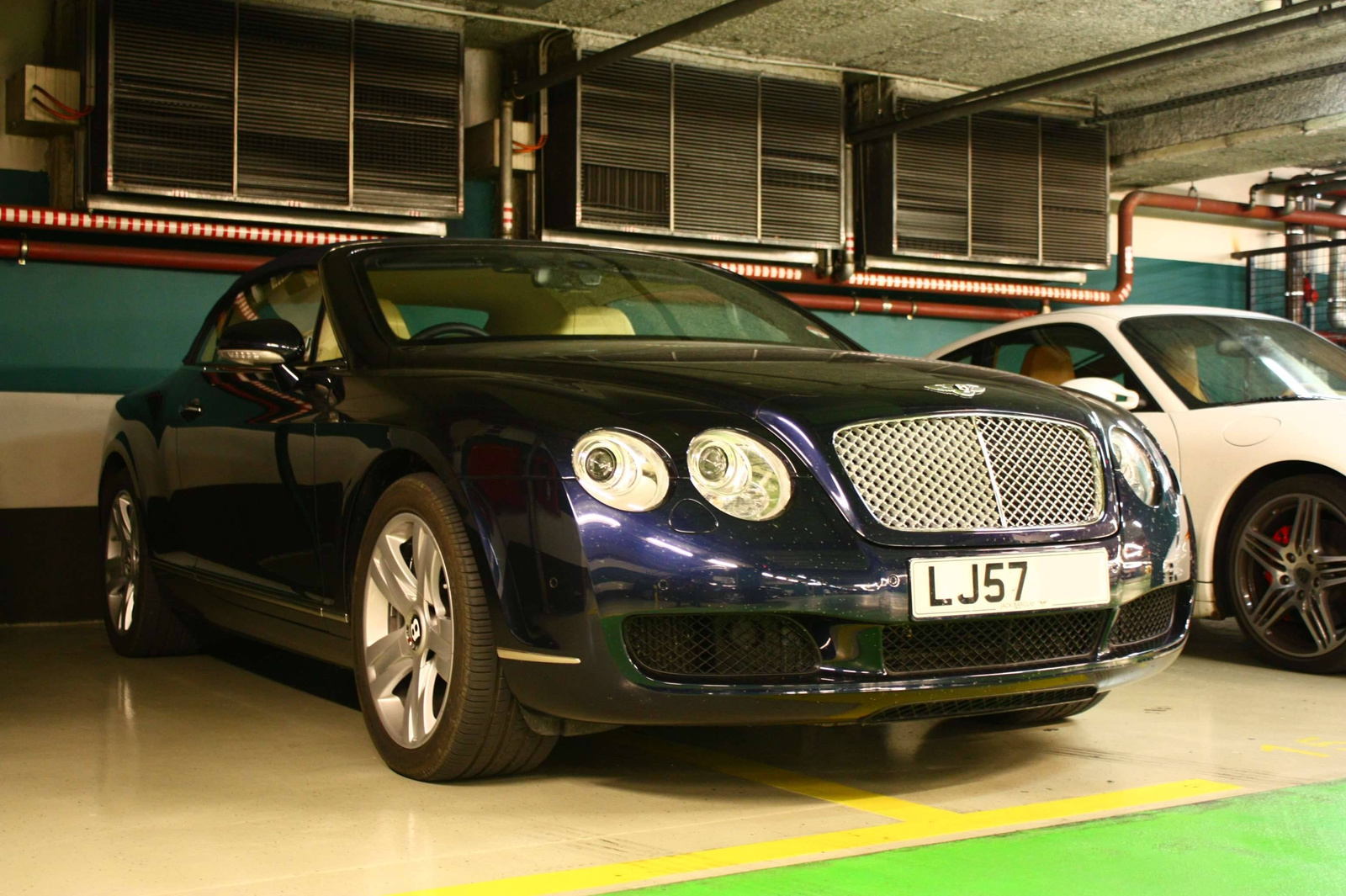 Bentley Continental GTC 049