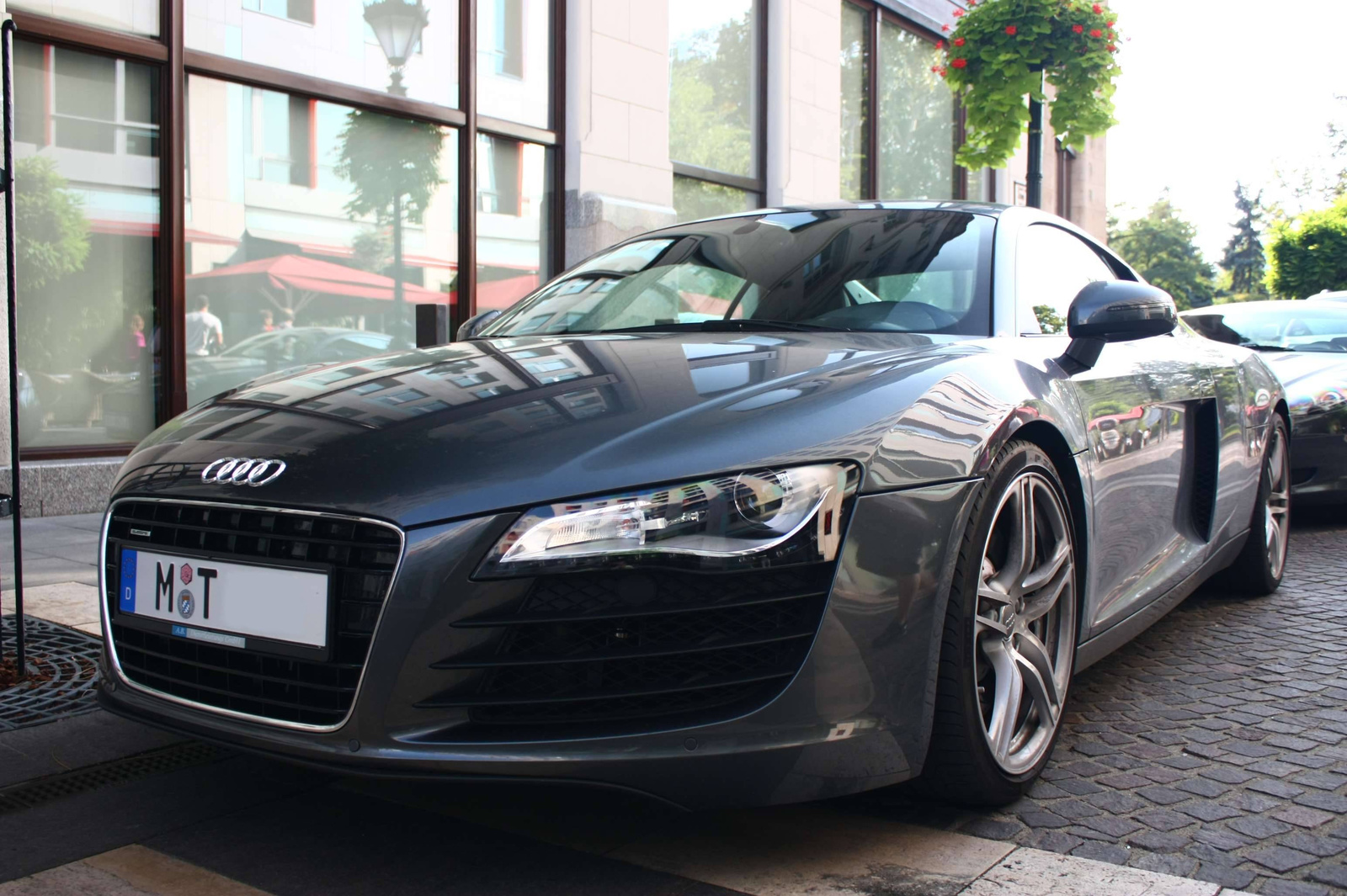 Audi R8 110