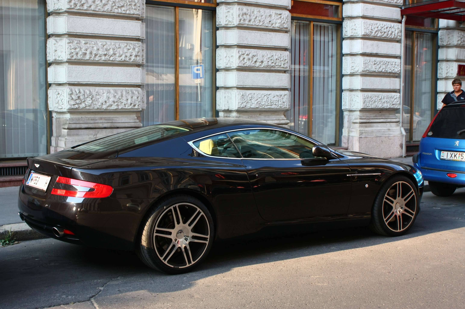 Aston Martin DB9 062