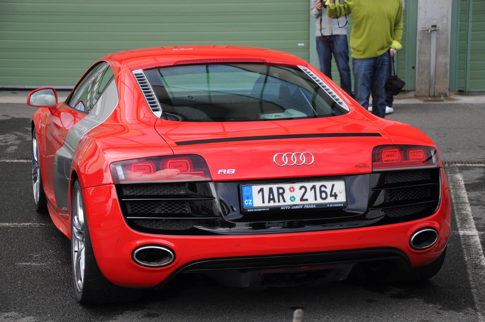 Audi R8 V10