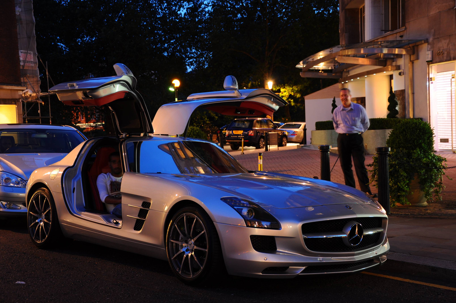 Mercedes SLS AMG